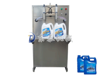 防凍液灌裝機,半自動防凍液灌裝機